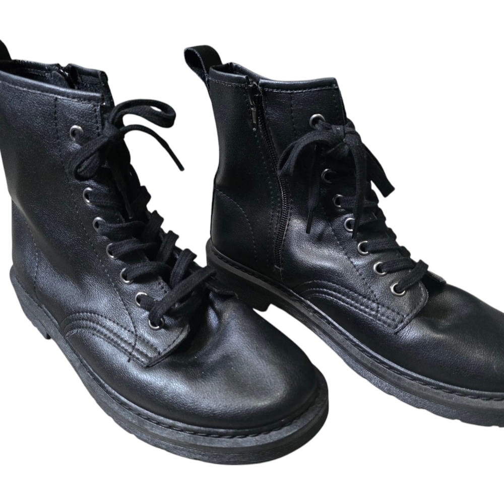 STEVE MADDEN Size 8.5 M Black Leather Zip Combat Fashion High Ankle Boots Used